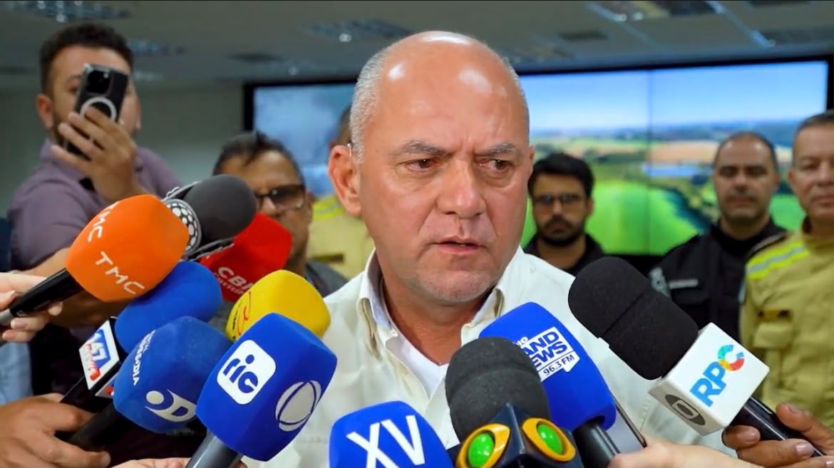 Coronel Hudson trata pais como vítimas