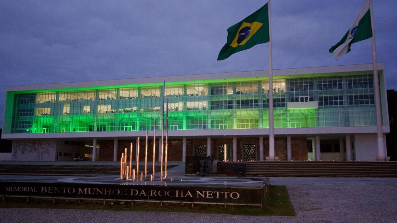 convenções partidárias definem disputa ao goveno do Paraná